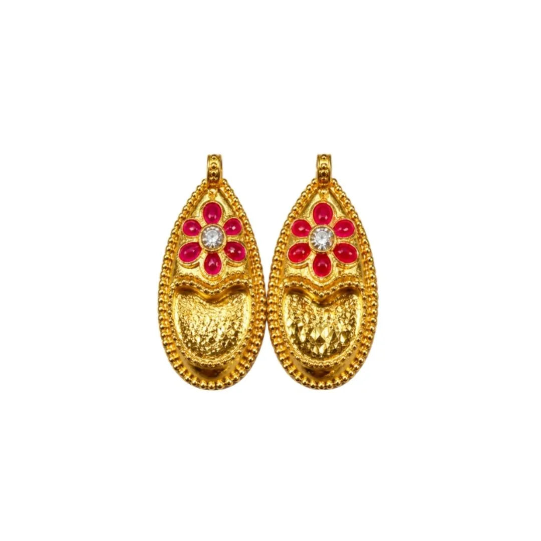 Premium Golden & Red Stone Metal Mojari Size 3 for Laddu Gopal Shringar